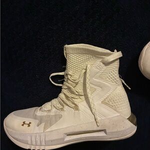 Under Armour White and Gold Athletic Shoes